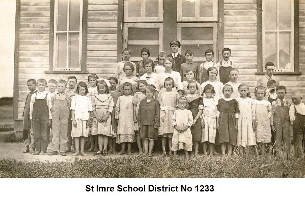 ST. IMRE 	School District # 1233 	1913 Org. 1915 Classes.  	SW 	11 	Township 25 	Range 16 	W of the 2 nd Meridian 	near McDonald Hills, South Touchwood, Arbury, SASKATCHEWAN, CANADA